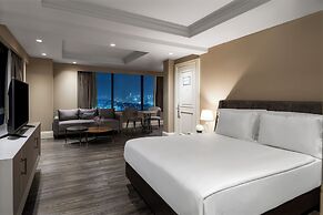 Windsor Hotel & Convention Center