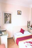 Hoa Hong Do Guesthouse