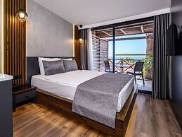 Adora Calma Beach Hotel - Adults Only