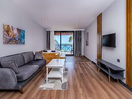 Adora Calma Beach Hotel - Adults Only