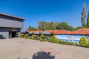 Adora Calma Beach Hotel - Adults Only