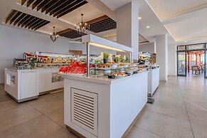 Adora Calma Beach Hotel - Adults Only