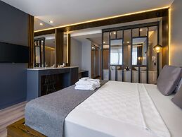 Adora Calma Beach Hotel - Adults Only