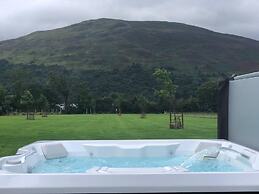 Dalveich Cottage W/hot tub & Stunning Views