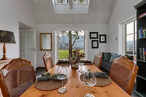 Dalveich Cottage W/hot tub & Stunning Views