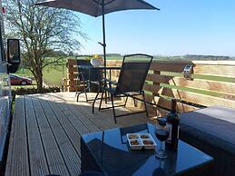 Large Static Motorhome-stunning Countryside Views