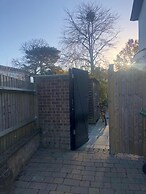 Lovely and Comfortable 1-bed Apartment in Bromley