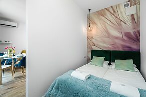 Esencja Apartments Poznan by Renters