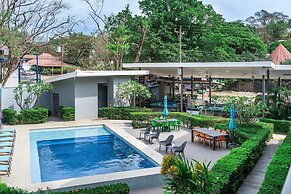 WET hotel - Adults Only