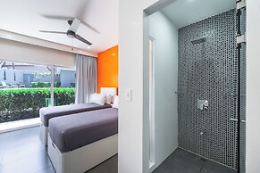 WET hotel - Adults Only