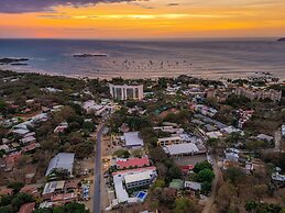 WET hotel - Adults Only