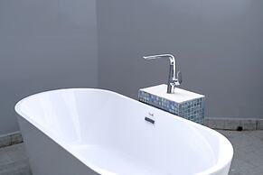 WET hotel - Adults Only