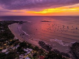 WET hotel - Adults Only