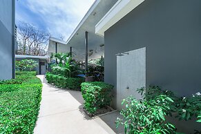 WET hotel - Adults Only