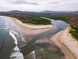 WET hotel - Adults Only