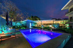 WET hotel - Adults Only