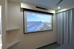 WET hotel - Adults Only