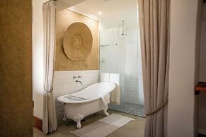 Chobe Safari Lodge