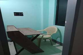 OYO 833 Ln Apartelle