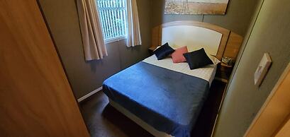 Family Friendly 2 Bed Caravan in Rhyl, North Wales