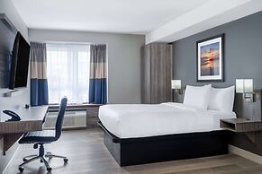 Microtel Inn & Suites by Wyndham Kanata Ottawa West