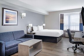 Microtel Inn & Suites by Wyndham Kanata Ottawa West