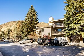 Beaver Creek West S2 2 Condo by RedAwning