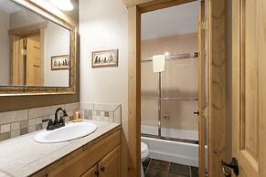 Beaver Creek West S2 2 Condo by RedAwning