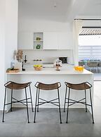 Chris Le Mare Gold Luxury Villa By Louis Hotels