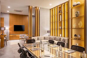 Unique Life Style Hotel