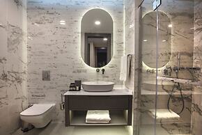 Unique Life Style Hotel