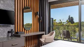 Unique Life Style Hotel