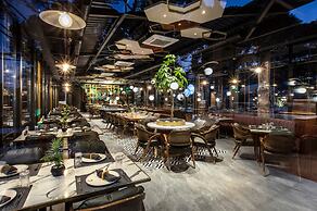 Unique Life Style Hotel