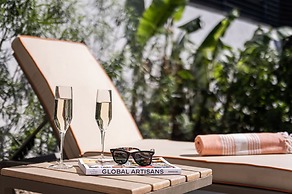 Unique Life Style Hotel