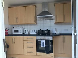 Cedar Villa - Inviting 5-bed House in Chatham-