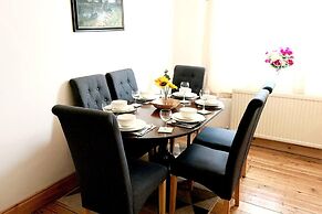 Beautiful 3-bed House in Chatham