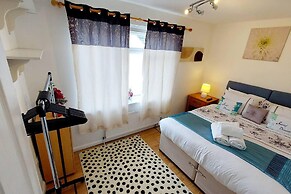 Beautiful 3-bed House in Chatham