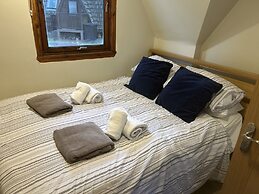 Bright Star Lodge