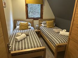 Bright Star Lodge