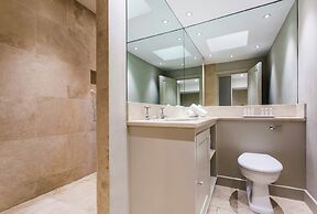 Cornwall Gardens III by Onefinestay