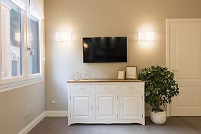 Michelangelo Hideaway by Mmega