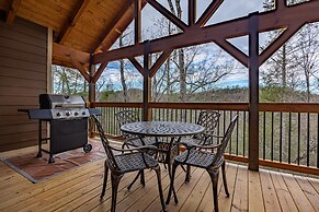 Mountain Sunrise Pool Cottage