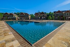 Mountain Sunrise Pool Cottage