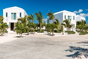 SulMare at Taylor Bay Luxury Villas