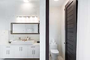 SulMare at Taylor Bay Luxury Villas