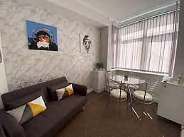 Townhouse @ 110 Etruria Vale Road Stoke