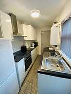 Townhouse @ 110 Etruria Vale Road Stoke