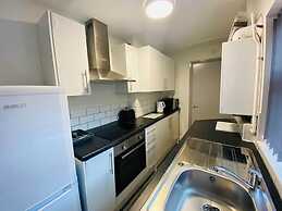 Townhouse @ 110 Etruria Vale Road Stoke