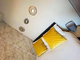 Townhouse @ 110 Etruria Vale Road Stoke