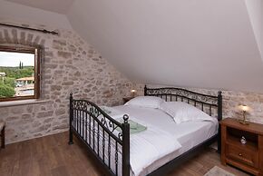 Holiday Villa Lovište Paradise